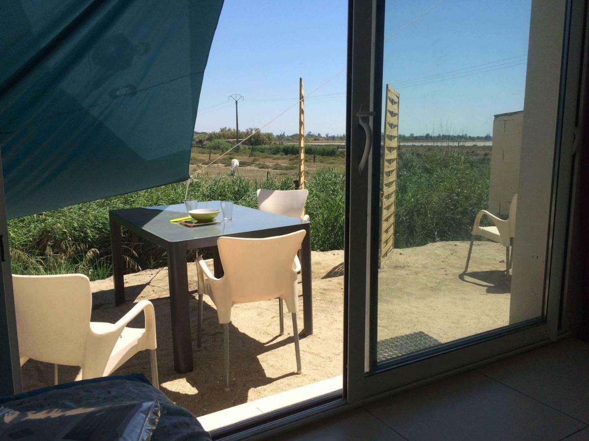 En Camargue Salin-de-Giraud Exterior foto