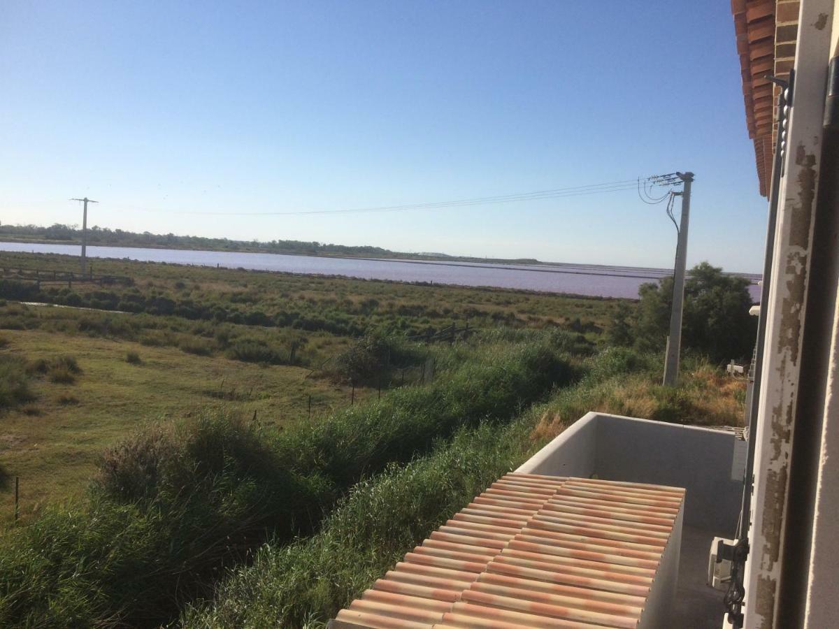En Camargue Salin-de-Giraud Exterior foto