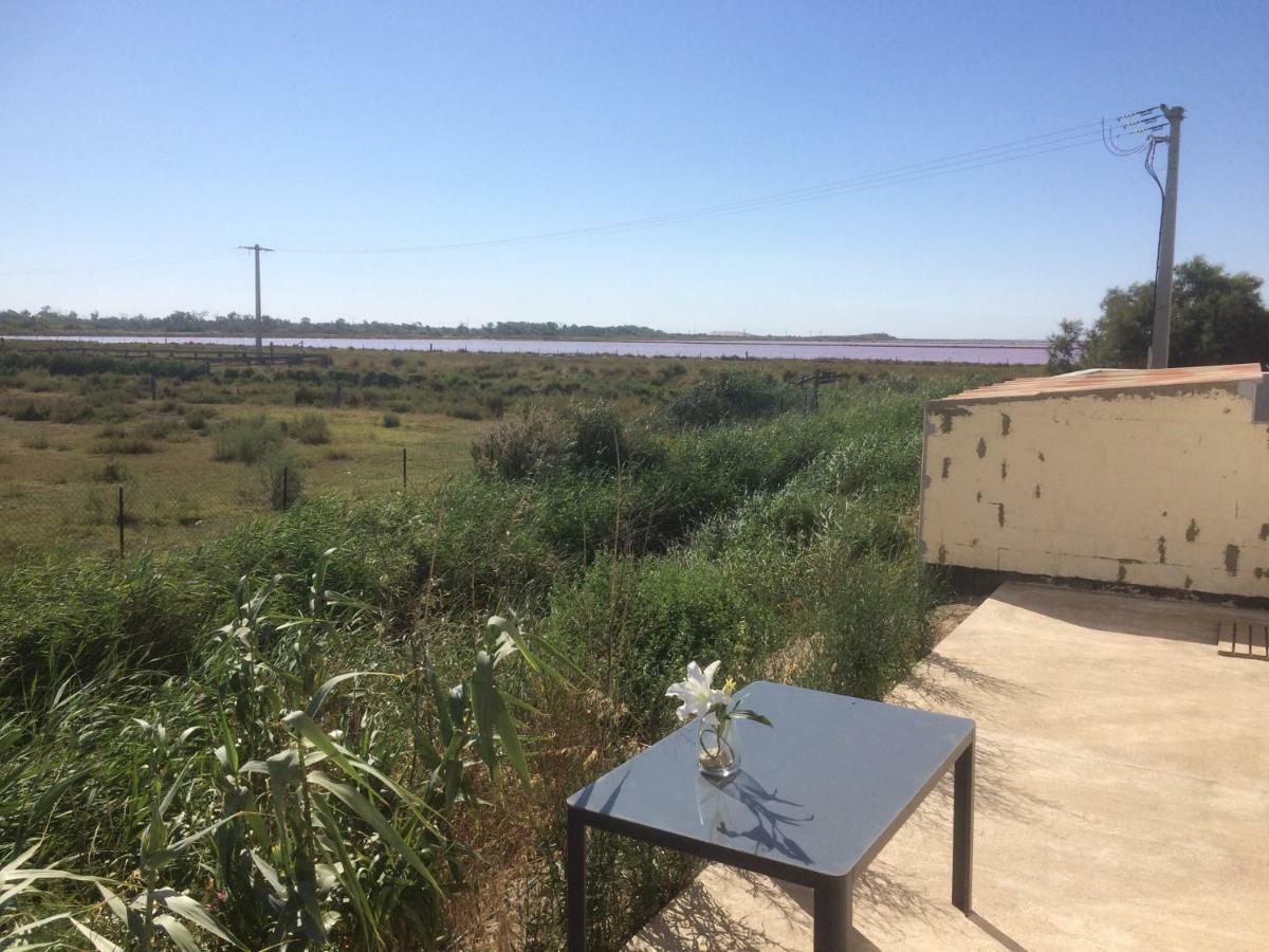 En Camargue Salin-de-Giraud Exterior foto