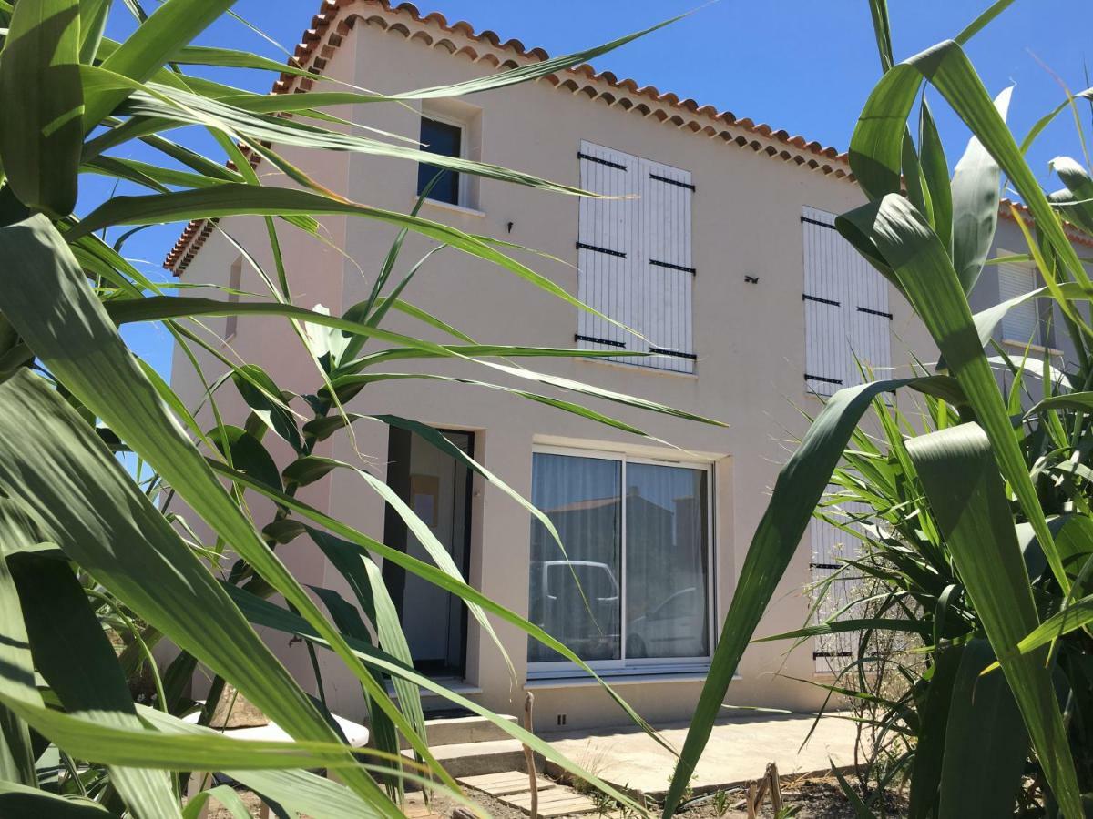 En Camargue Salin-de-Giraud Exterior foto