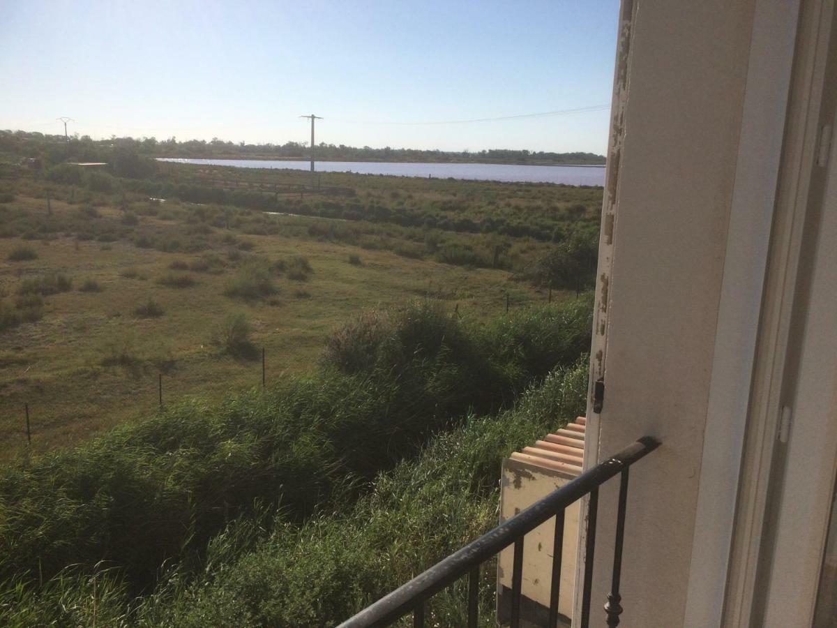 En Camargue Salin-de-Giraud Exterior foto