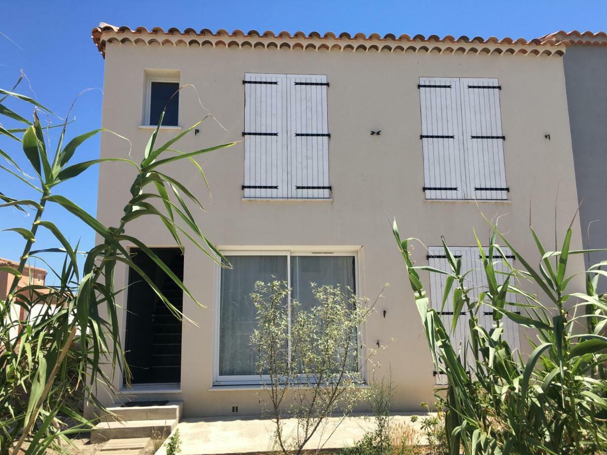 En Camargue Salin-de-Giraud Exterior foto